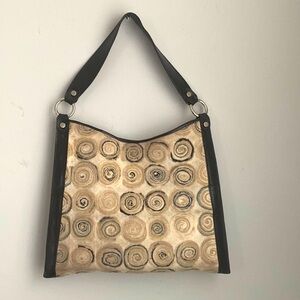Liora Manne Collection Beige Swirl Circles Black Leather Trim Shoulder Bag